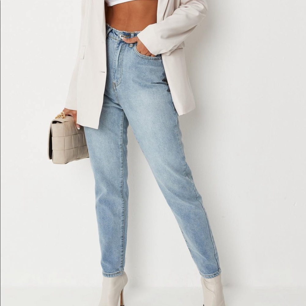 NWOT Missguided High Rise Mom Jeans